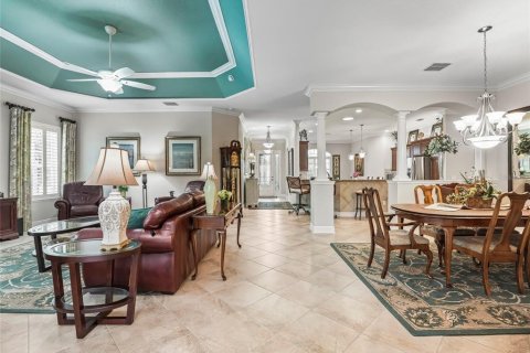 House in The Villages, Florida 3 bedrooms, 249.26 sq.m. № 1815915 - photo 27