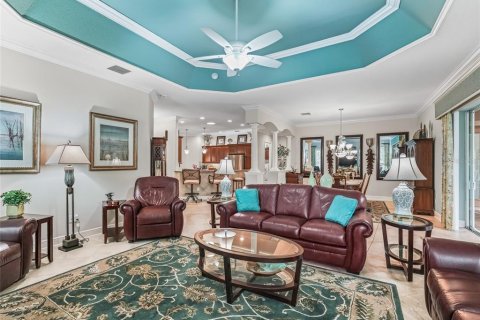 House in The Villages, Florida 3 bedrooms, 249.26 sq.m. № 1815915 - photo 29