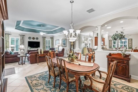 House in The Villages, Florida 3 bedrooms, 249.26 sq.m. № 1815915 - photo 26