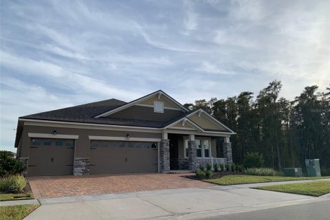 House in Kissimmee, Florida 4 bedrooms, 235.04 sq.m. № 2231916 - photo 27