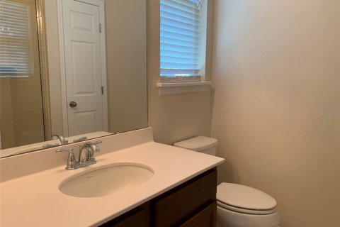 House in Kissimmee, Florida 4 bedrooms, 235.04 sq.m. № 2231916 - photo 18