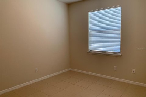 House in Kissimmee, Florida 4 bedrooms, 235.04 sq.m. № 2231916 - photo 12