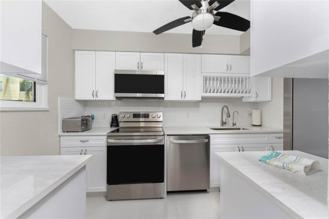 Copropriété à vendre à Punta Gorda, Floride: 2 chambres, 92.81 m2 № 1894054 - photo 22