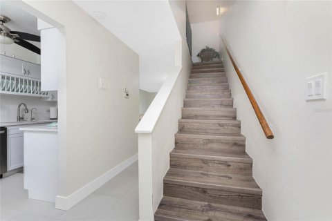 Condo in Punta Gorda, Florida, 2 bedrooms  № 1894054 - photo 7