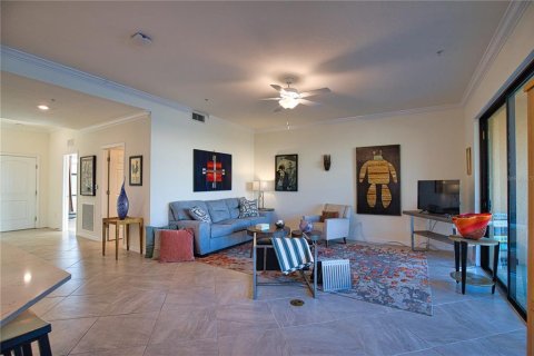 Condo in Venice, Florida, 2 bedrooms  № 2092932 - photo 11