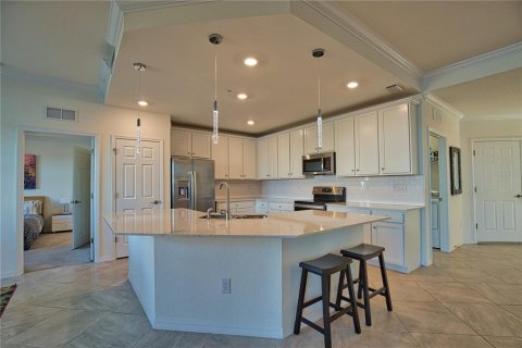 Condo in Venice, Florida, 2 bedrooms  № 2092932 - photo 4