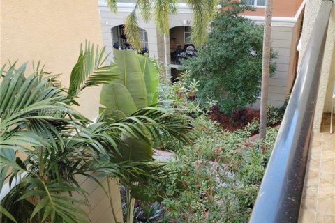 Copropriété à louer à Sunny Isles Beach, Floride: 1 chambre, 62.52 m2 № 2056734 - photo 9