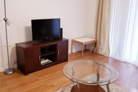 Copropriété à louer à Sunny Isles Beach, Floride: 1 chambre, 62.52 m2 № 2056734 - photo 3