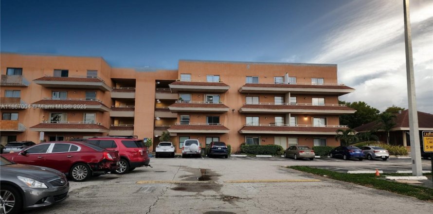 Condo in Hialeah, Florida, 1 bedroom  № 1896958