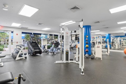 Condominio en venta en Hollywood, Florida, 2 dormitorios, 167.22 m2 № 1927171 - foto 28