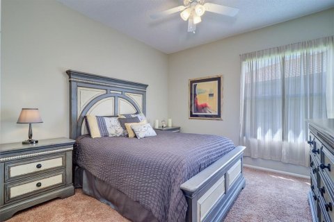 House in Palm Harbor, Florida 3 bedrooms, 160.35 sq.m. № 1821414 - photo 27