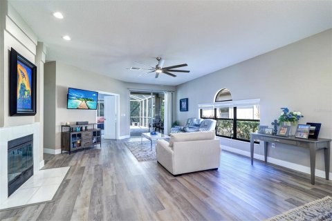 House in Palm Harbor, Florida 3 bedrooms, 160.35 sq.m. № 1821414 - photo 17