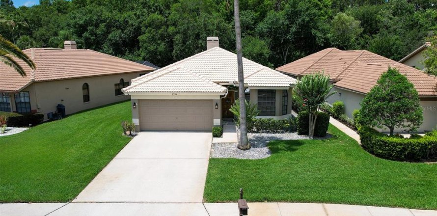 House in Palm Harbor, Florida 3 bedrooms, 160.35 sq.m. № 1821414
