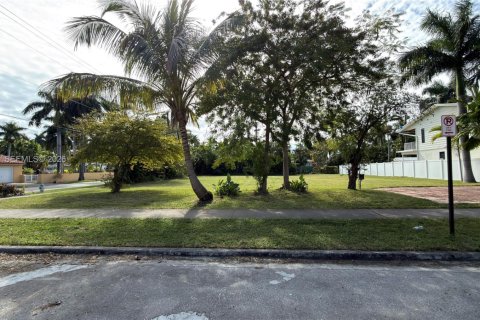 Купить земельный участок в Холливуд, Флорида № 2026774 - фото 26