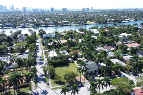 Купить земельный участок в Холливуд, Флорида № 2026774 - фото 20