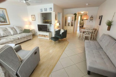 Condominio en venta en Deerfield Beach, Florida, 1 dormitorio, 65.03 m2 № 2006455 - foto 6