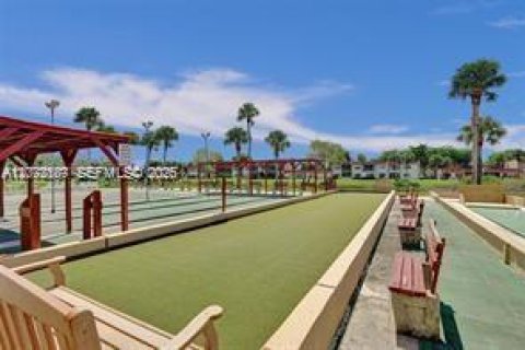 Villa ou maison à louer à West Palm Beach, Floride: 1 chambre, 67.08 m2 № 2305831 - photo 18