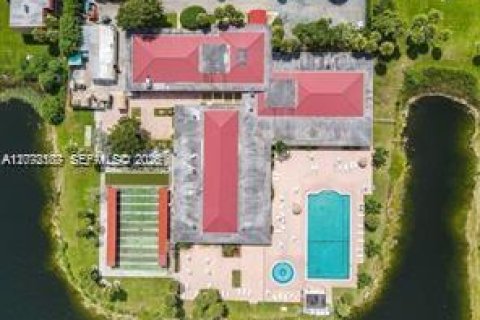 Villa ou maison à louer à West Palm Beach, Floride: 1 chambre, 67.08 m2 № 2305831 - photo 22