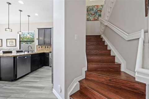 Casa en venta en Miramar, Florida, 3 dormitorios, 173.54 m2 № 2009613 - foto 12