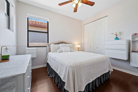 Casa en venta en Miramar, Florida, 3 dormitorios, 173.54 m2 № 2009613 - foto 19