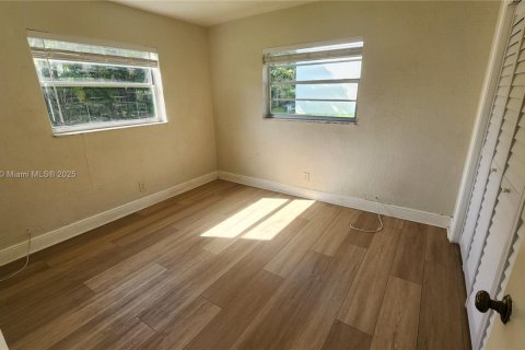 Copropriété à louer à Coral Springs, Floride: 2 chambres, 81.66 m2 № 1931530 - photo 7