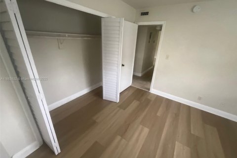 Copropriété à louer à Coral Springs, Floride: 2 chambres, 81.66 m2 № 1931530 - photo 8
