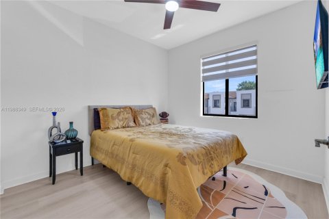 Купить таунхаус в Майами, Флорида 3 спальни, 154.4м2, № 2050603 - фото 19