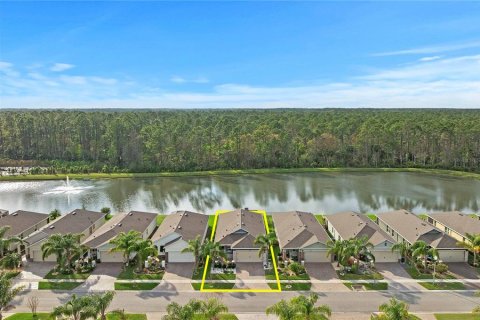 Casa en venta en New Smyrna Beach, Florida, 3 dormitorios, 153.2 m2 № 1583502 - foto 4