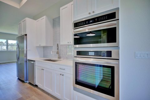 Casa en venta en Sebring, Florida, 3 dormitorios, 206.34 m2 № 1937495 - foto 18