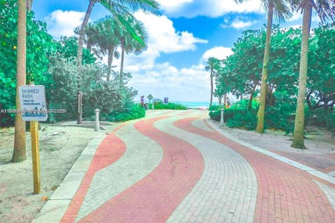 Copropriété à louer à Miami Beach, Floride: 2 chambres, 91.23 m2 № 2001911 - photo 24