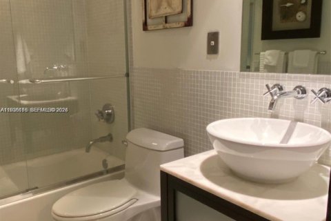 Copropriété à louer à Miami Beach, Floride: 2 chambres, 91.23 m2 № 2001911 - photo 7