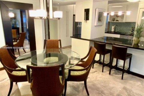 Copropriété à louer à Miami Beach, Floride: 2 chambres, 91.23 m2 № 2001911 - photo 3