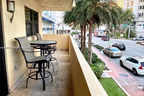 Copropriété à louer à Miami Beach, Floride: 2 chambres, 91.23 m2 № 2001911 - photo 13