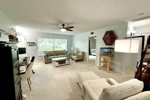Casa en venta en Seminole, Florida, 3 dormitorios, 170.94 m2 № 1887117 - foto 5