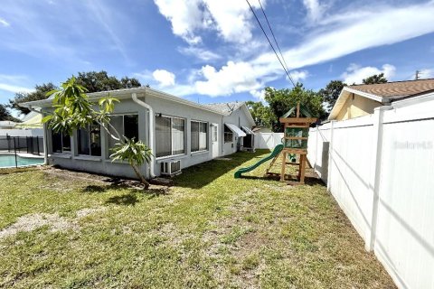 Casa en venta en Seminole, Florida, 3 dormitorios, 170.94 m2 № 1887117 - foto 25