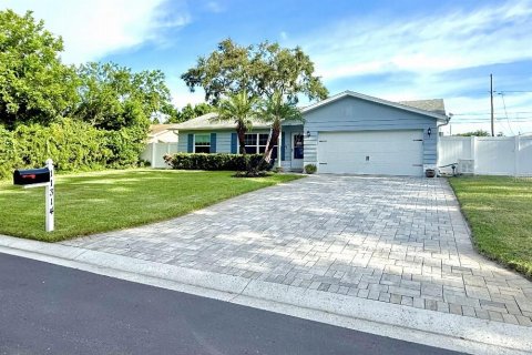 Casa en venta en Seminole, Florida, 3 dormitorios, 170.94 m2 № 1887117 - foto 2