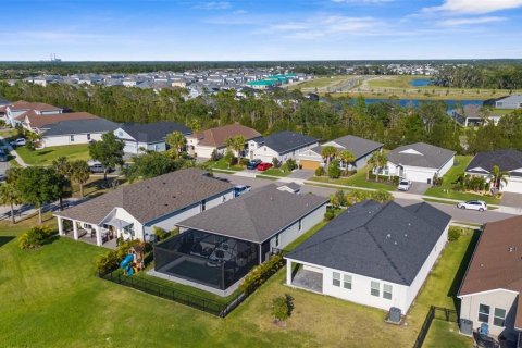 House in Parrish, Florida 3 bedrooms, 178 sq.m. № 1650993 - photo 7