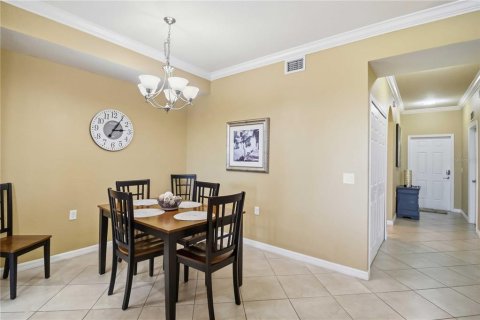 Condo in Bradenton, Florida, 2 bedrooms  № 2094352 - photo 8