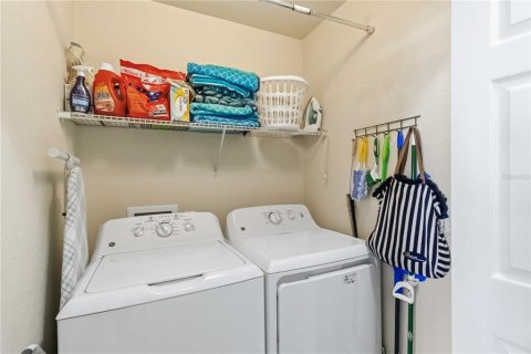 Condo in Bradenton, Florida, 2 bedrooms  № 2094352 - photo 24