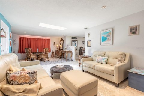 Casa en venta en South Daytona, Florida, 3 dormitorios, 197.97 m2 № 1846991 - foto 14