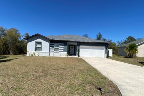 Casa en alquiler en Kissimmee, Florida, 3 dormitorios, 145.02 m2 № 1603217 - foto 1