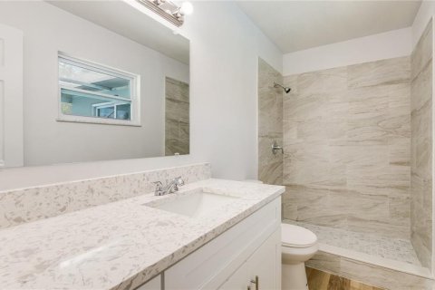 Casa en venta en Orlando, Florida, 3 dormitorios, 126.63 m2 № 1911985 - foto 11