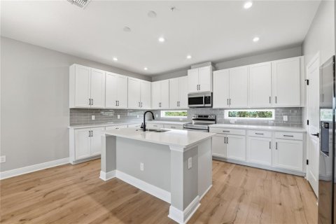 Купить таунхаус в Орландо, Флорида 7 комнат, 152.64м2, № 2109692 - фото 14