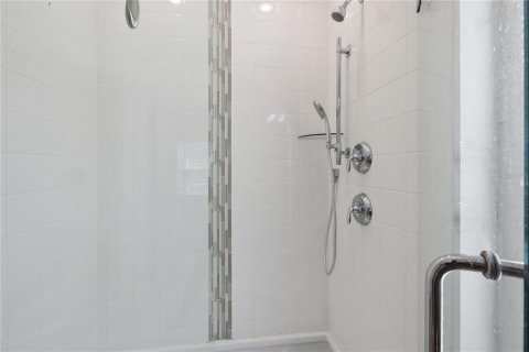 Villa ou maison à vendre à Davenport, Floride: 4 chambres, 138.89 m2 № 1902346 - photo 16