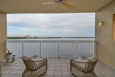 Condominio en alquiler en Orlando, Florida, 3 dormitorios, 236.81 m2 № 1852696 - foto 13