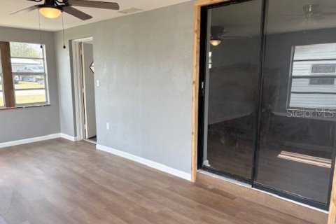 House in Frostproof, Florida 2 bedrooms, 104.42 sq.m. № 1571754 - photo 27