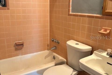 House in Frostproof, Florida 2 bedrooms, 104.42 sq.m. № 1571754 - photo 16