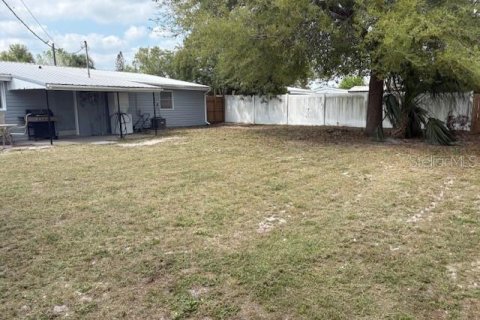 House in Frostproof, Florida 2 bedrooms, 104.42 sq.m. № 1571754 - photo 29