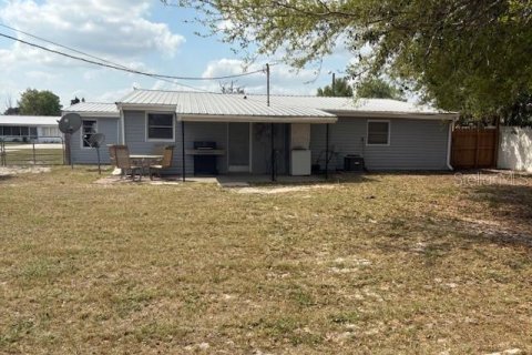 House in Frostproof, Florida 2 bedrooms, 104.42 sq.m. № 1571754 - photo 30