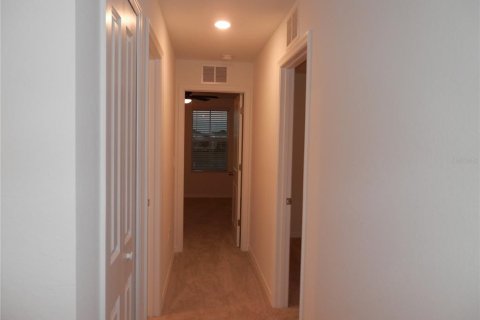 Touwnhouse à louer à Lakewood Ranch, Floride: 3 chambres, 125.14 m2 № 2105259 - photo 20